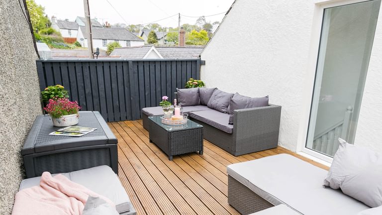 45 Bryn Lane Beaumaris Anglesey roof terrace 3 1920x1080