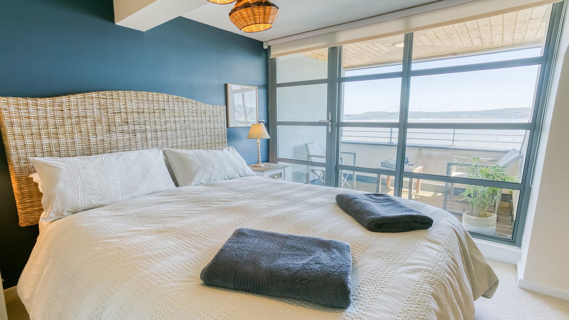 5 The Quay Red Wharf Bay Anglesey LL75 8 RJ bedroom main 1920x1080