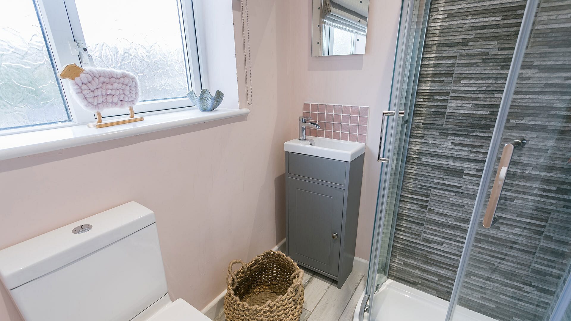 Coed Helyg Abersoch Gwynedd ensuite 8 bathroom 1920x1080