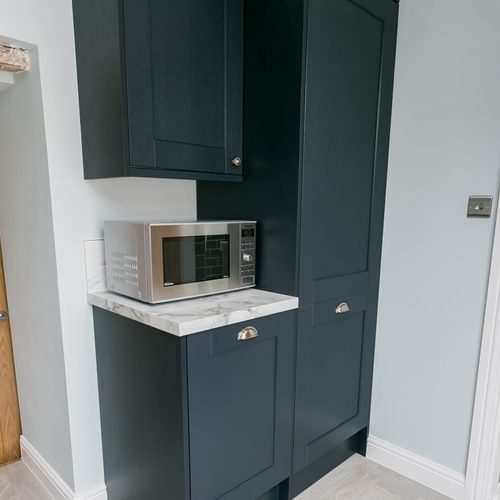 Cae Coch Newborough Anglesey kitchen bathroom 1920x1080