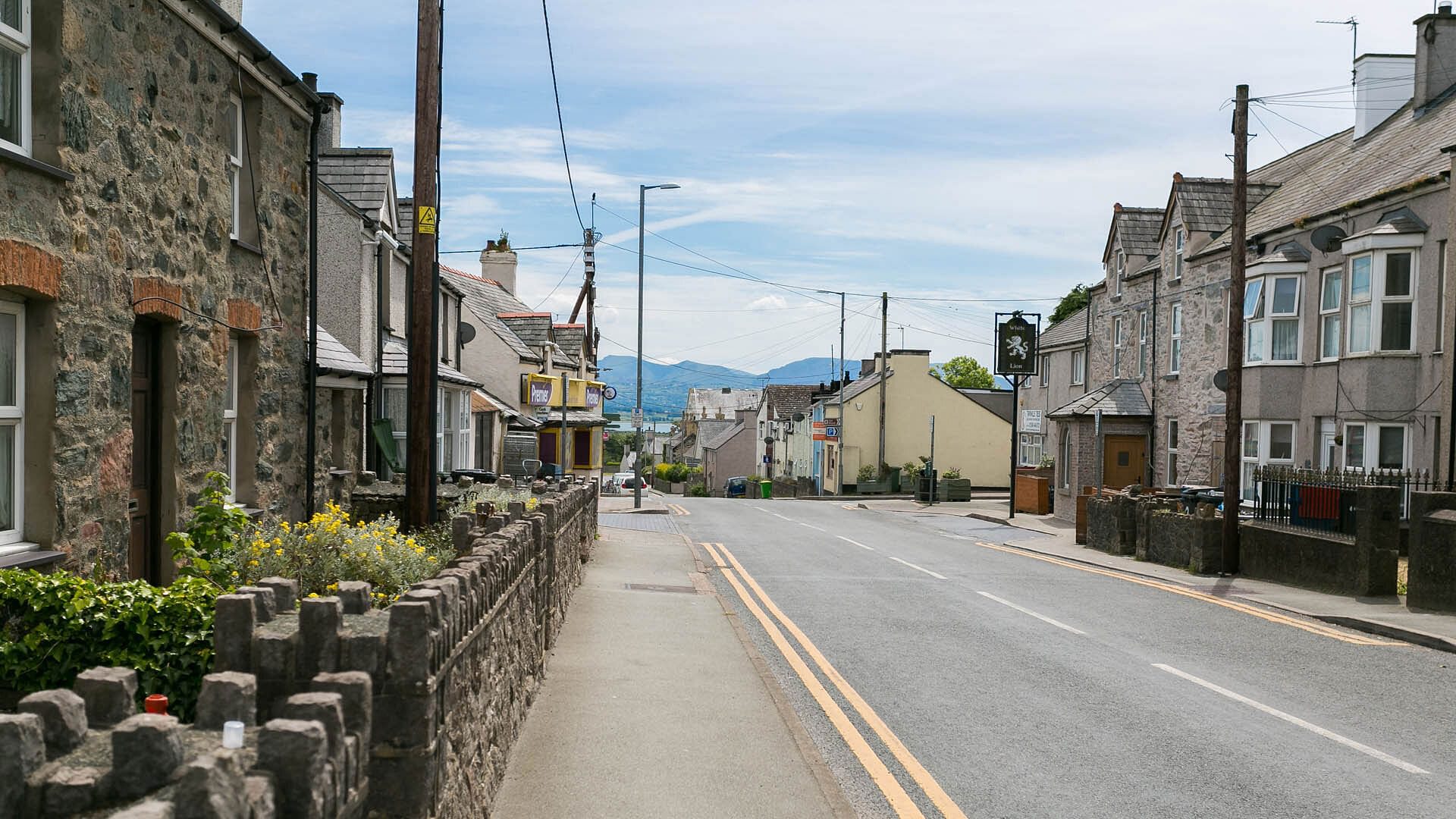 Cae Coch Newborough Anglesey newborough high street 1920x1080