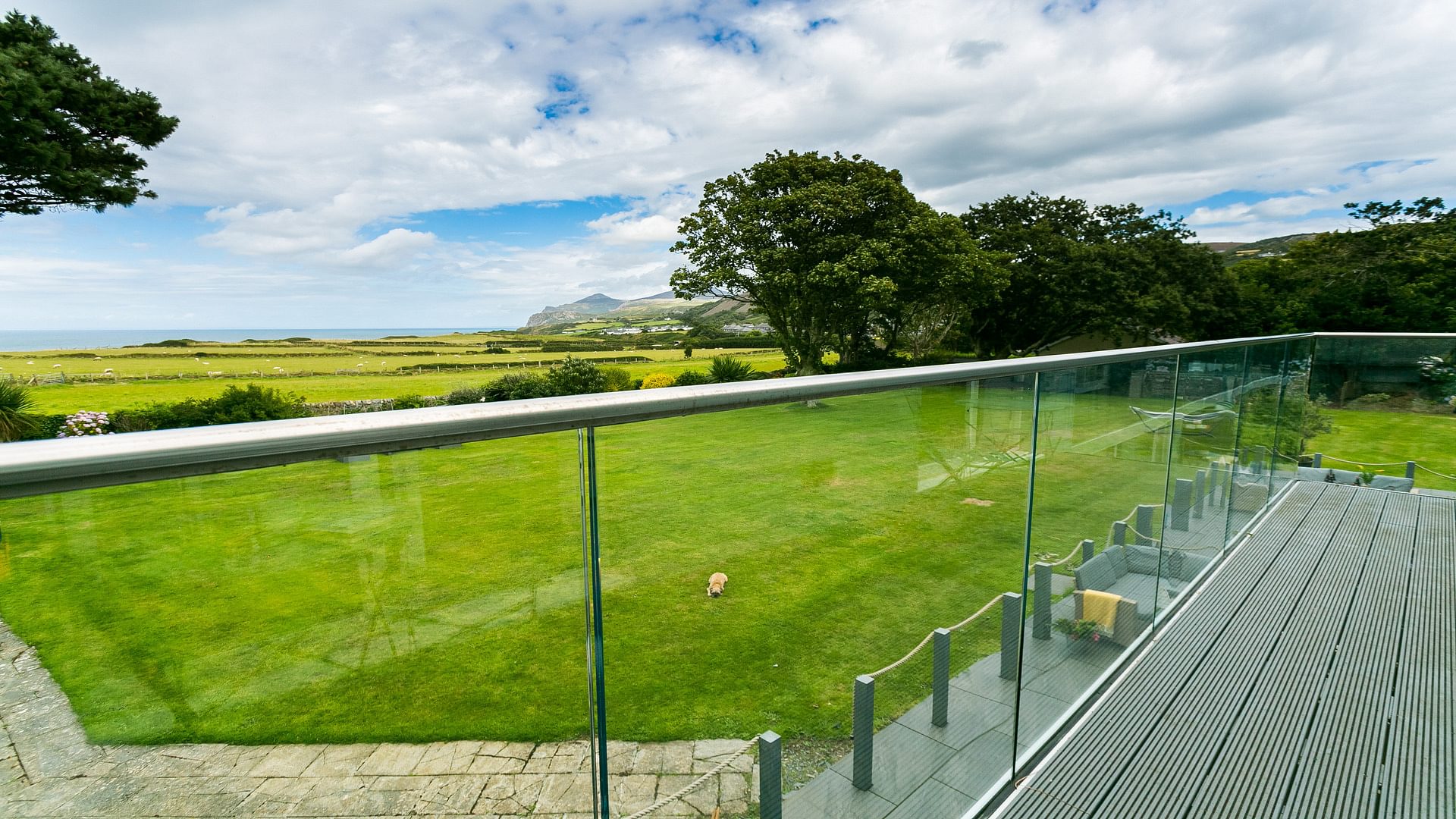 Ceg Y Bae Caeau Capel Rhodfar Mor Nefyn Gwynedd LL53 6 EB garden views 1920x1080