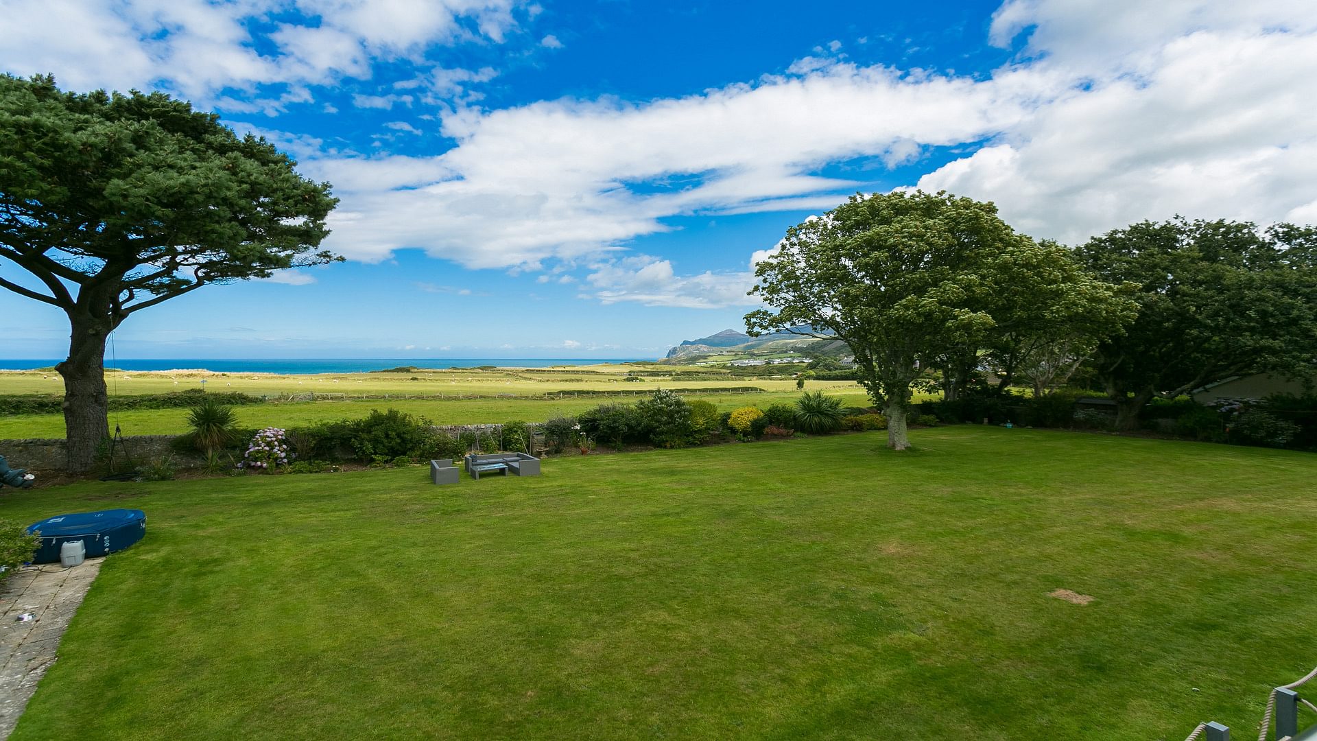 Ceg Y Bae Caeau Capel Rhodfar Mor Nefyn Gwynedd LL53 6 EB 1920x1080