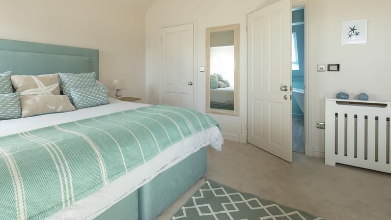 Cil y Gwynt Rhoscolyn Anglesey bedroom 3 1920x1080