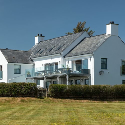 Cil y Gwynt Rhoscolyn Anglesey exterior view 4 1920x1080