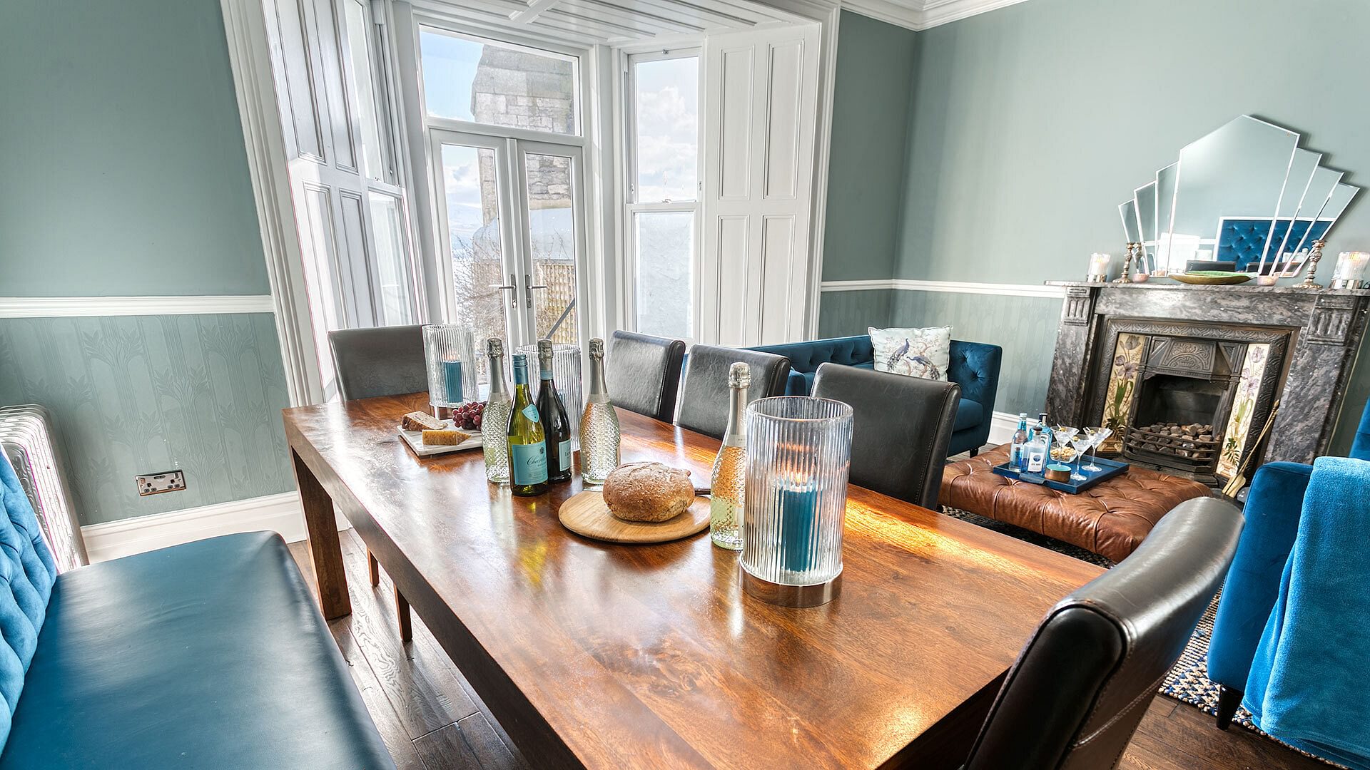 Craig Hyfryd Beaumaris Anglesey dining living room 2 1920x1080