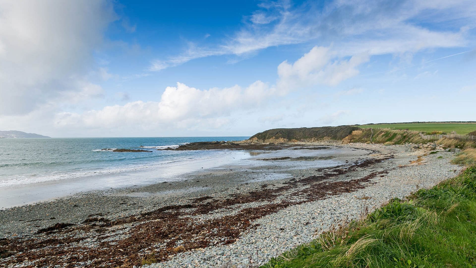 Cysgod y Llanw Church Bay Traeth Porth Trefadog 1920x1080