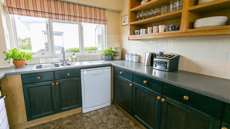 Ael Y Bryn Malltraeth Anglesey kitchen to dishwasher