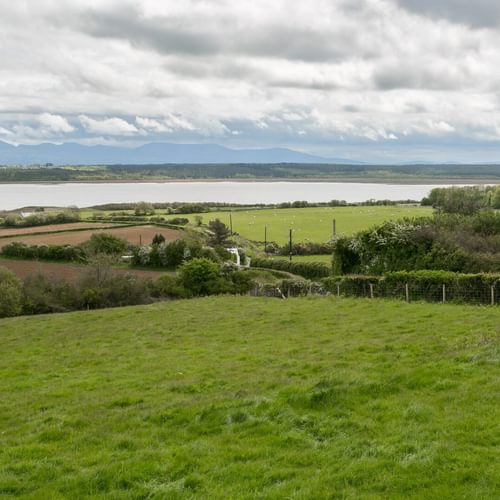 Ael Y Bryn Malltraeth Anglesey sea views