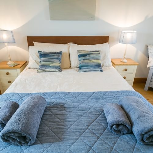 Botholes and Hideaways The Dairy Borthwen Barns Anglesey King bed