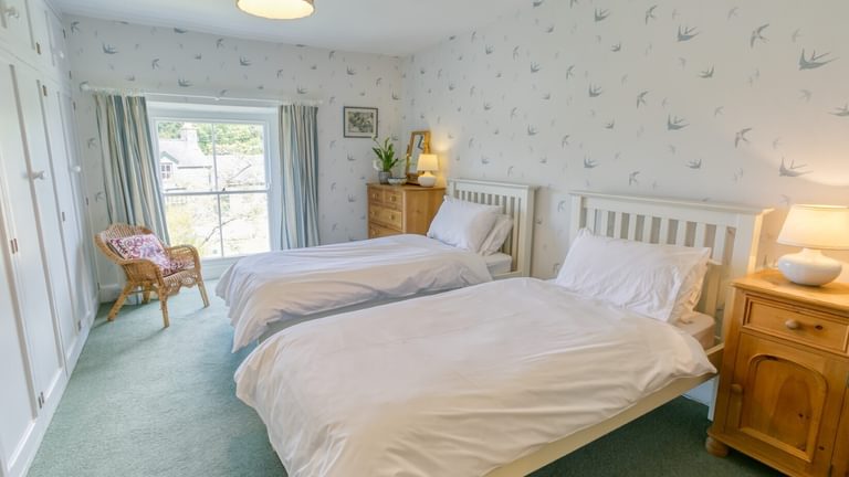 Boltholes and Hideaways Anglesey Plas Lligwy twin bed two