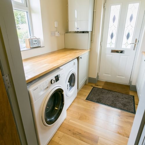 Boltholes and Hideaways Bettws Farmhouse Cemaes Bay utility room