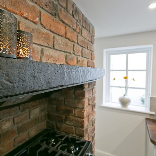 Boltholes and Hideaways Beau Townhouse kitchen mantle