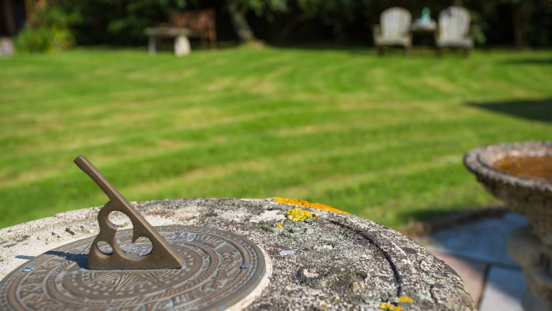 Boltholes and Hideaways Erw Fach garden sun dial 1620