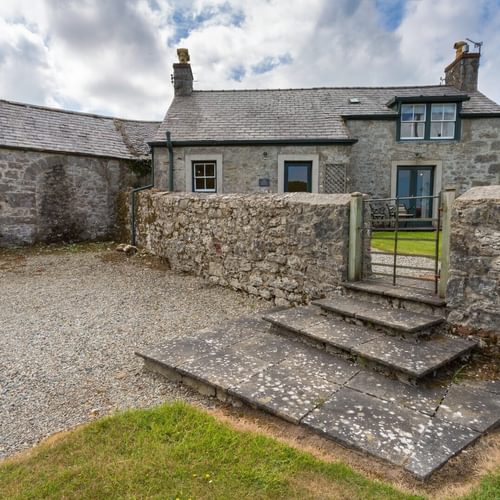 Boltholes and Hideaways Fancy House Lligwy Anglesey gate to house