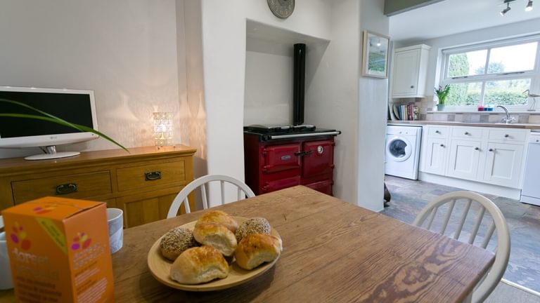 Boltholes and Hideaways Honey Hill Cottage Llangoed kitchen breakfast