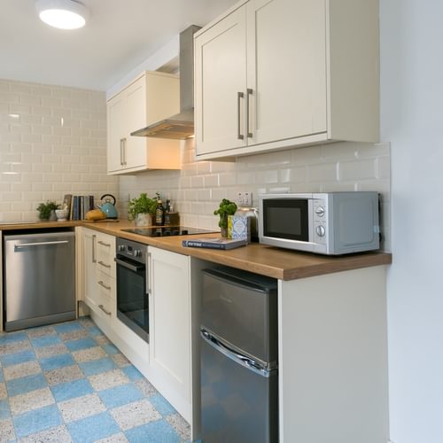 Boltholes and Hideaways Heulfre Beaumaris sleeps 4 kitchen 1684