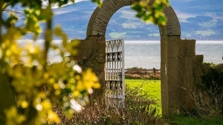 Boltholes and Hideaways Menai Gardens Penmon Trwyn y Penrhyn Anglesey to the beach 1620