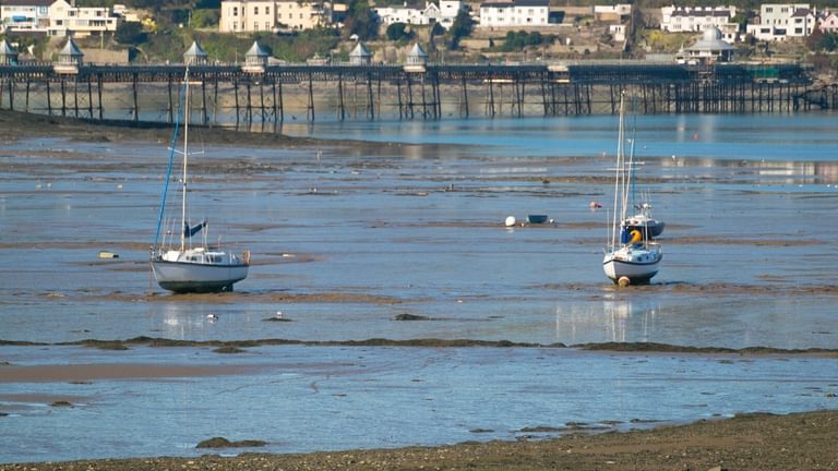 Boltholes and Hideaways Plas Y Coed Port Penrhyn boats