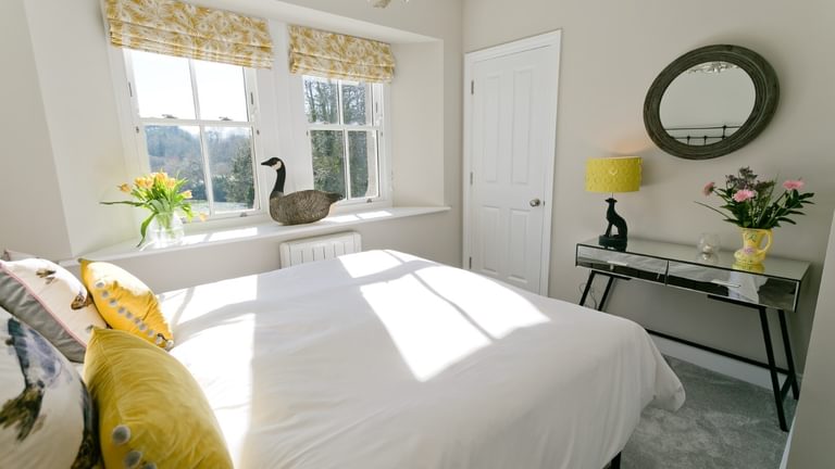 Boltholes and Hideaways Plas Y Coed light filled double bedroom