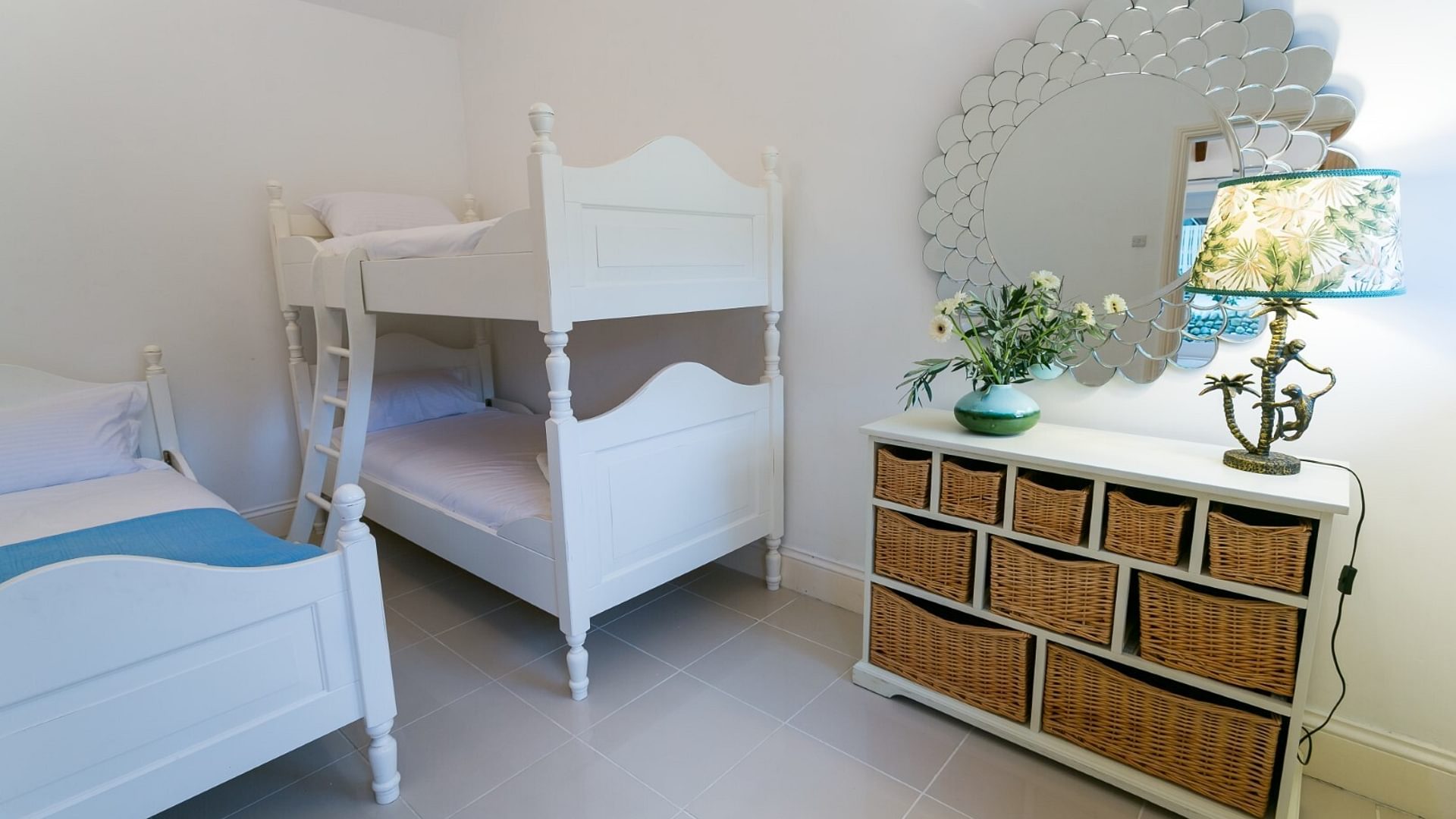 Boltholes and Hideaways Tal Y Bont Uchaf Stables Peregrine Suite bunk beds and two single beds 1620