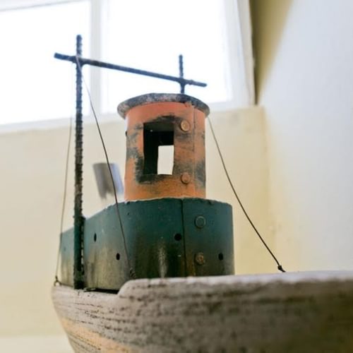Boltholes and Hideaways Tyn Towyn by the beach Anglesey Tug boat 1619