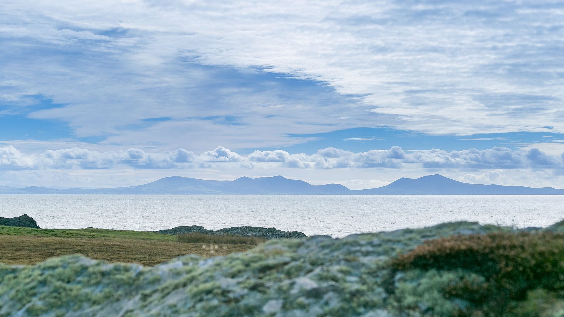 Borth Wen Rhoscolyn Anglesey view to the rivals 1920x1080