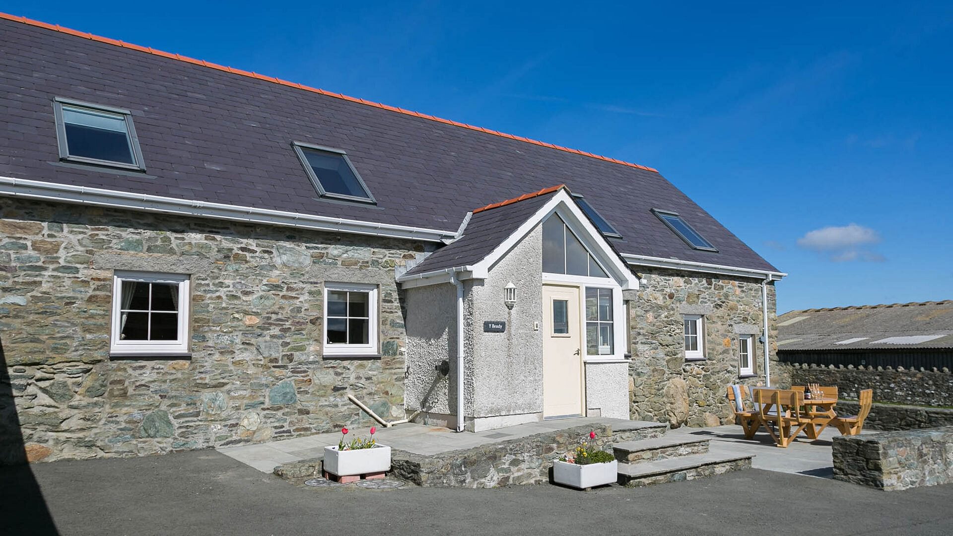 Beudy Penrhyn Church Bay Anglesey exterior view 3 1920x1080