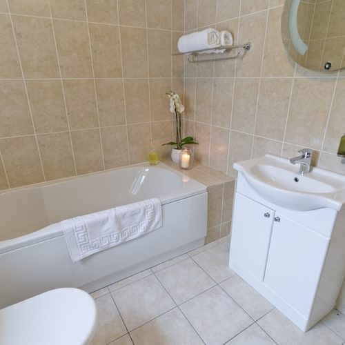 Belan Wen ground floor bathroom Boltholes and Hideaways Anglesey cottage near the beach