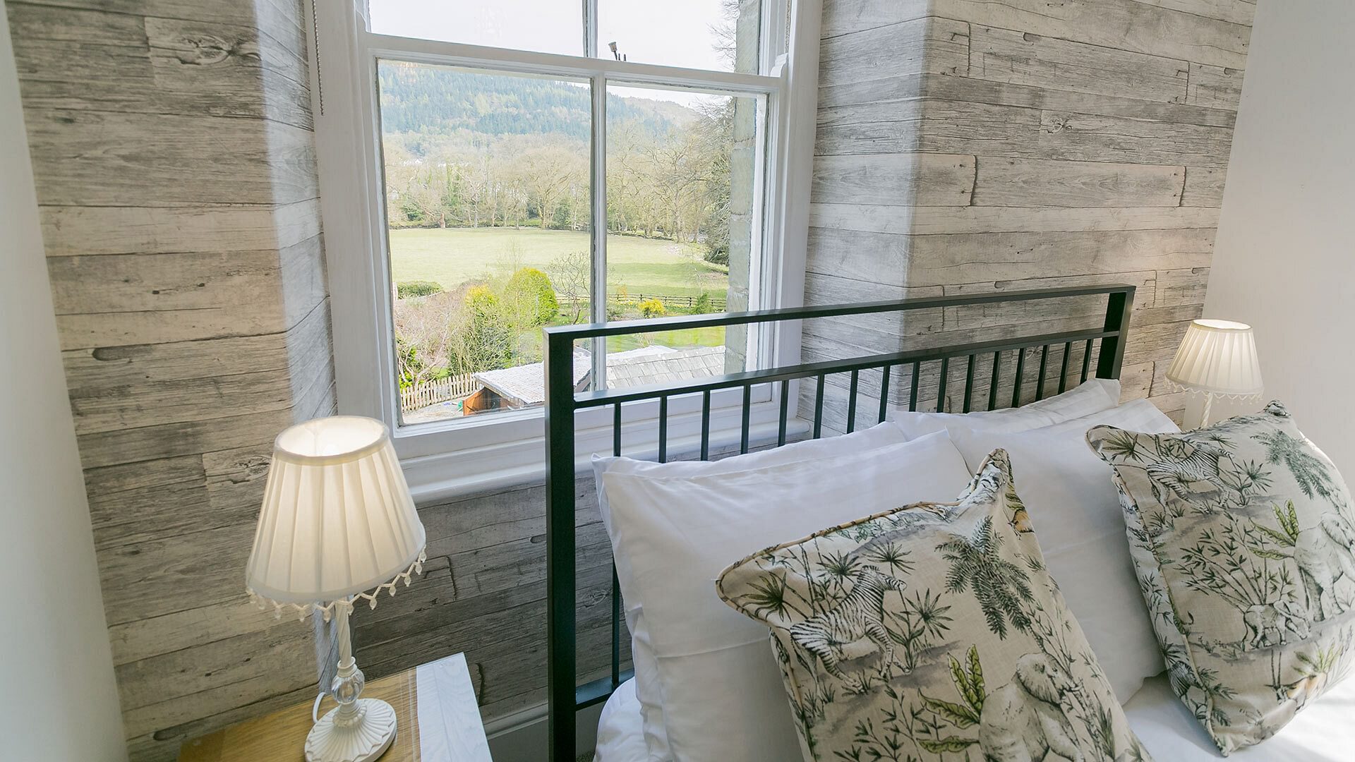 Bryn Afon Betws Y Coed Snowdonia bedroom 12 1920x1080