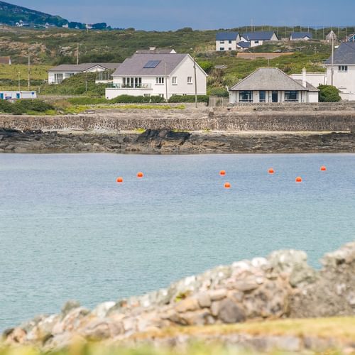 Bwthyn Alberts Ravenspoint Road Trearddur Bay Anglesey LL652 AQ surf 1920x1080