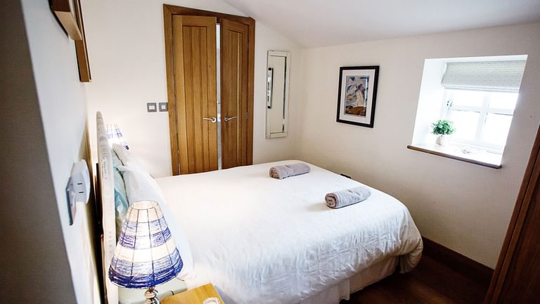 Bwthyn Angor Llanfaethlu Anglesey bedroom3 1920x1080