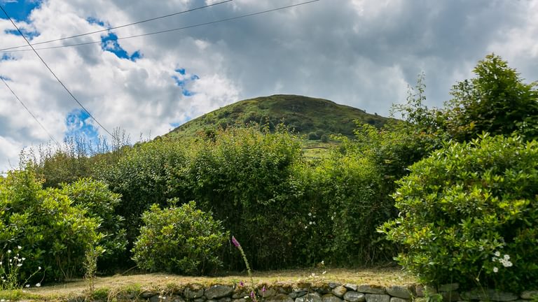 Granary Llwyn Y Gwaew Llanbedr Y Cennin Conwy Gwynedd LL328 UT hill 1920x1080