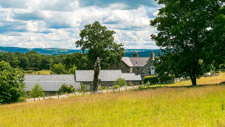 Granary Llwyn Y Gwaew Llanbedr Y Cennin Conwy Gwynedd LL328 UT piggery backs 1920x1080