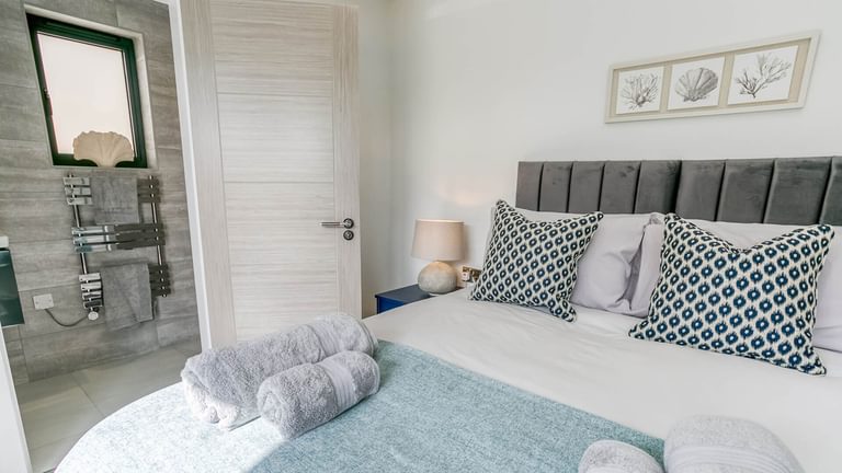 Gwel Y Wyddfa Rhosneigr Anglesey bedroom 3 1920x1080