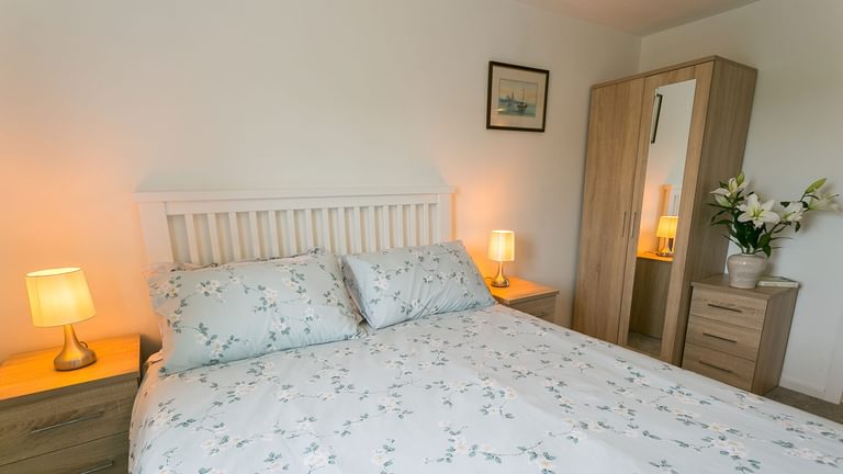 Dinas Cottage Benllech Anglesey bedroom 2 1920x1080