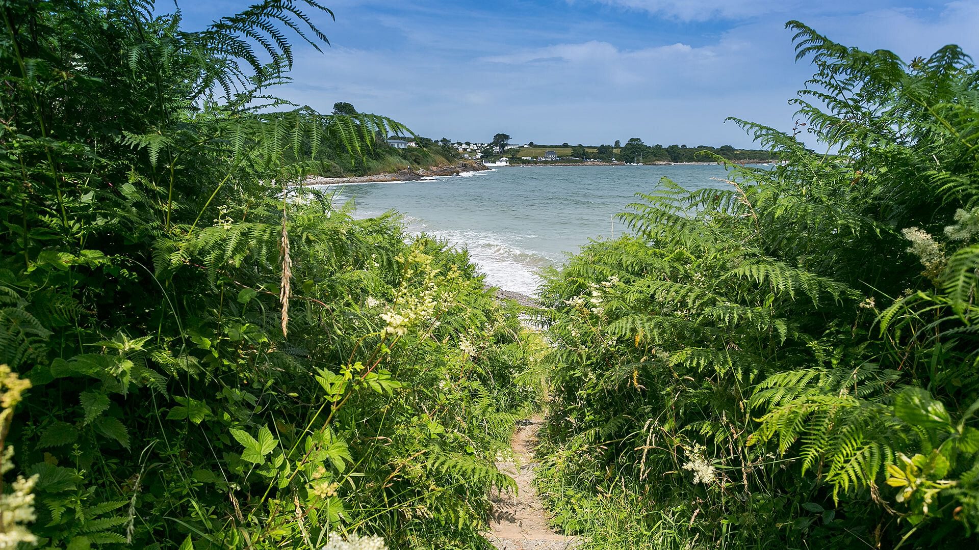 Dinas Cottage Benllech Anglesey coastal path 5 1920x1080