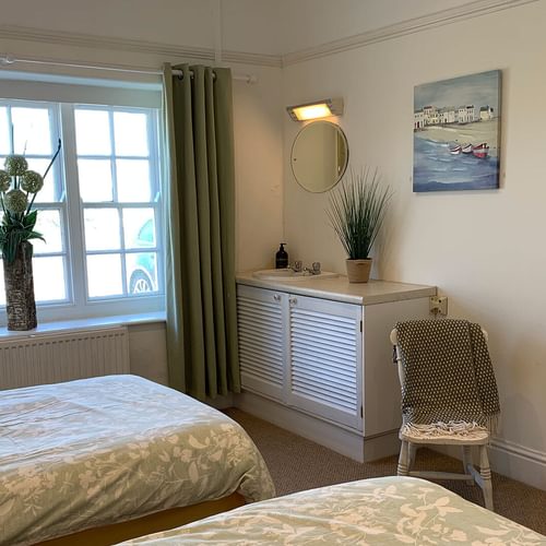 Hafod Trearddur Bay Anglesey twin bedroom 4 1920x1080