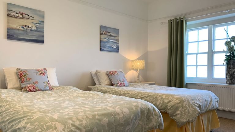 Hafod Trearddur Bay Anglesey twin bedroom 6 1920x1080