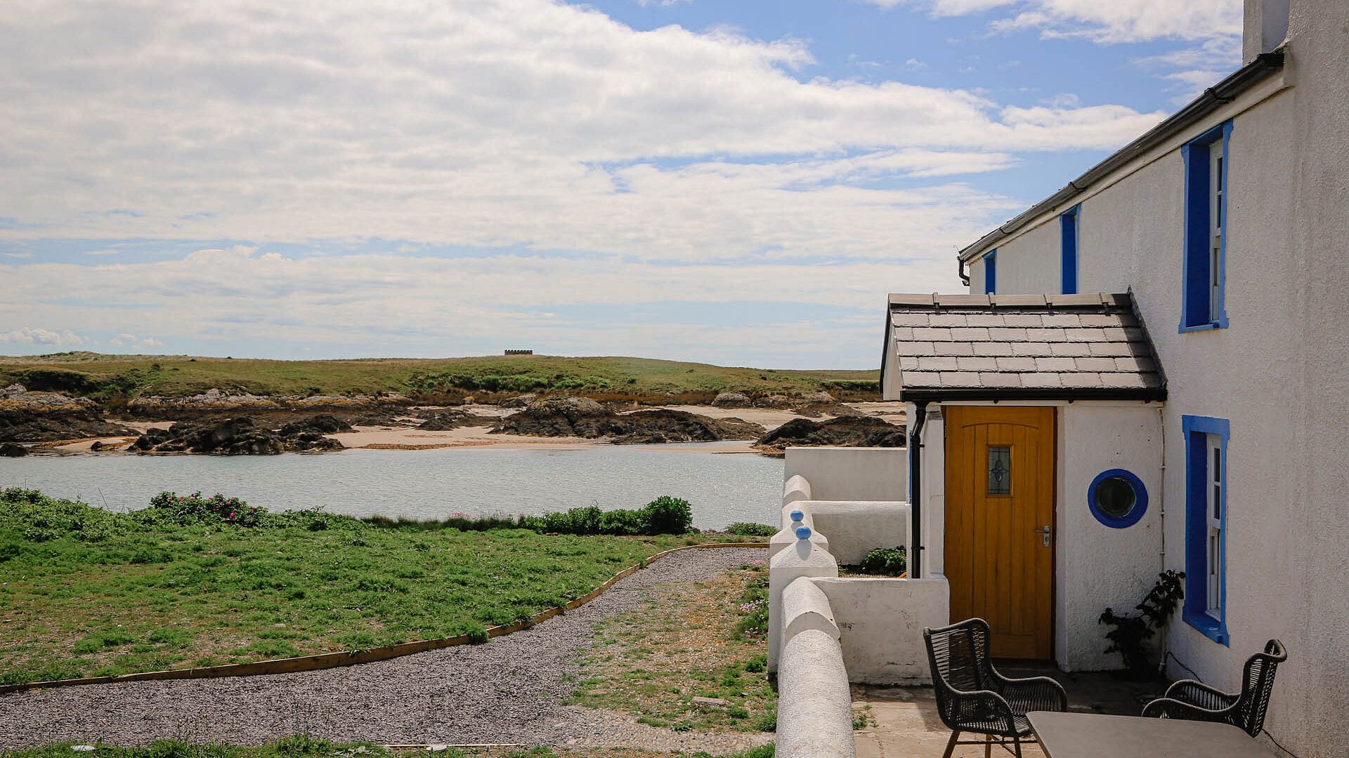 Hen Cymyran Valley Anglesey beach view 1920x1080 2022 06 24 151829 evwj