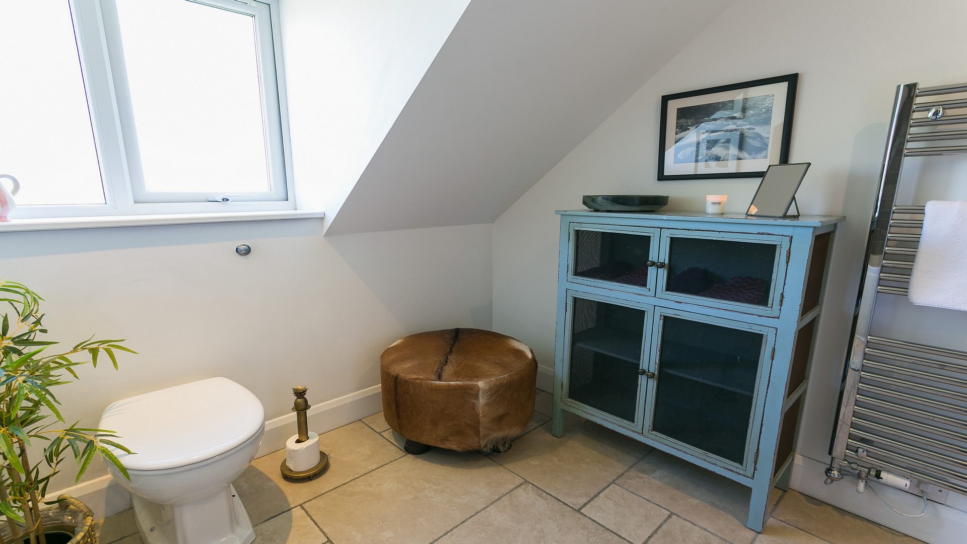 Hen Felin Rhoshirwaun Abersoch Gwynedd LL538 HS Bathroom three 1920x1080