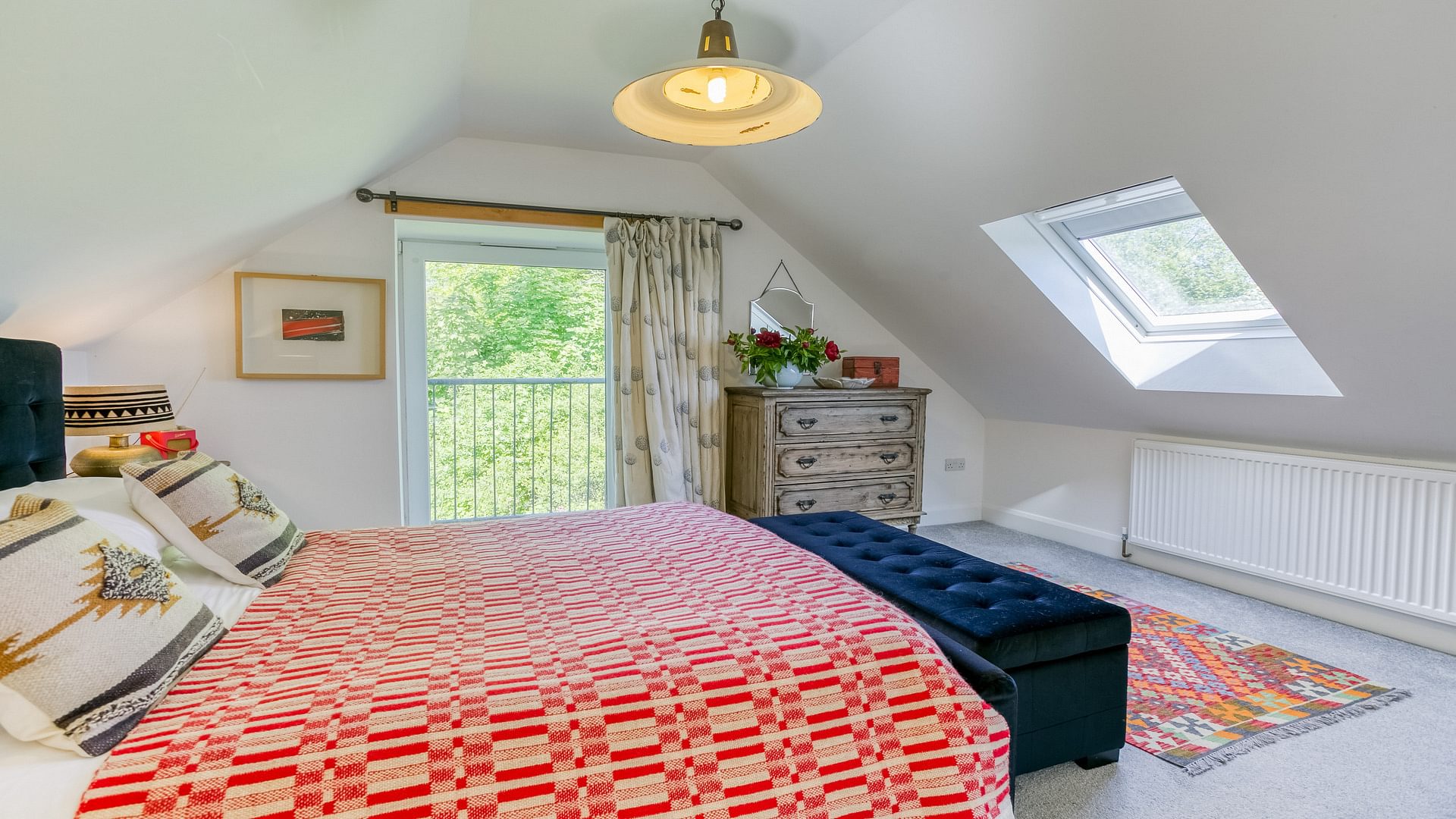 Hen Felin Rhoshirwaun Abersoch Gwynedd LL538 HS Bedroom coral 1920x1080