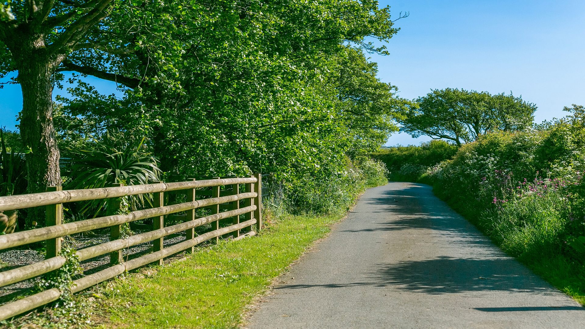 Hen Felin Rhoshirwaun Abersoch Gwynedd LL538 HS lane 1920x1080