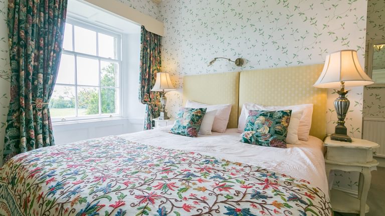 Mynydd Ednyfed Country House Caernarfon Road Criccieth LL520 PH bedroom second 1920x1080