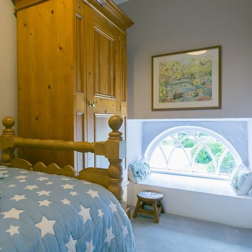 Mynydd Ednyfed Country House Caernarfon Road Criccieth LL520 PH single lilac bedroom 1920x1080