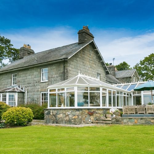 Mynydd Ednyfed Country House Caernarfon Road Criccieth LL520 PH sunroom 1920x1080