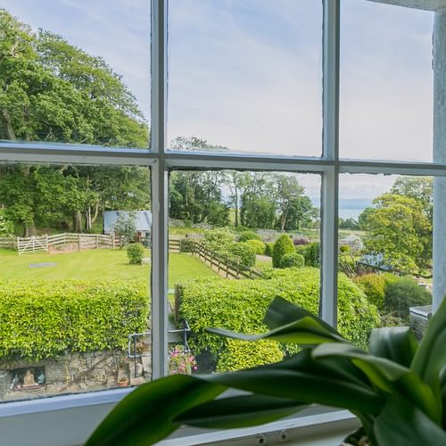 Mynydd Ednyfed Country House Caernarfon Road Criccieth LL520 PH twin view bedroom 1920x1080