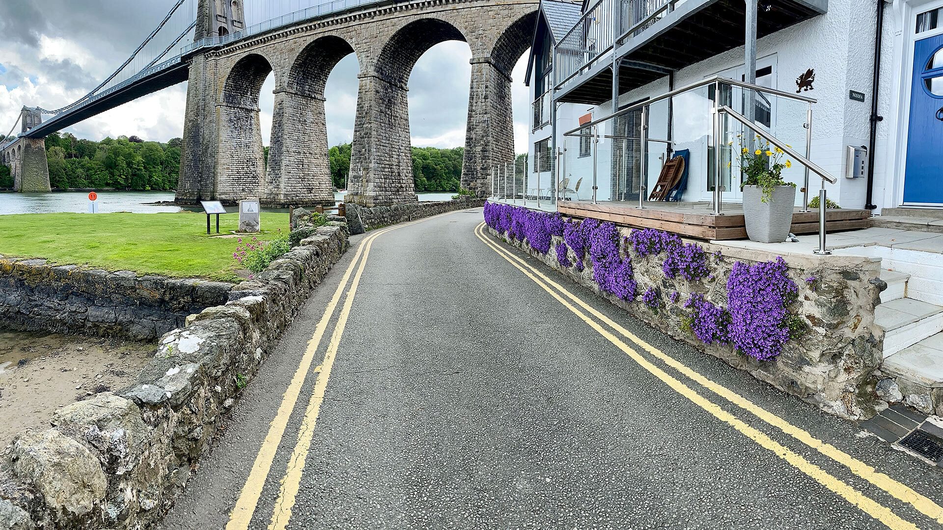 Noddfa Menai Bridge Anglesey lane and bridge 1920x1080