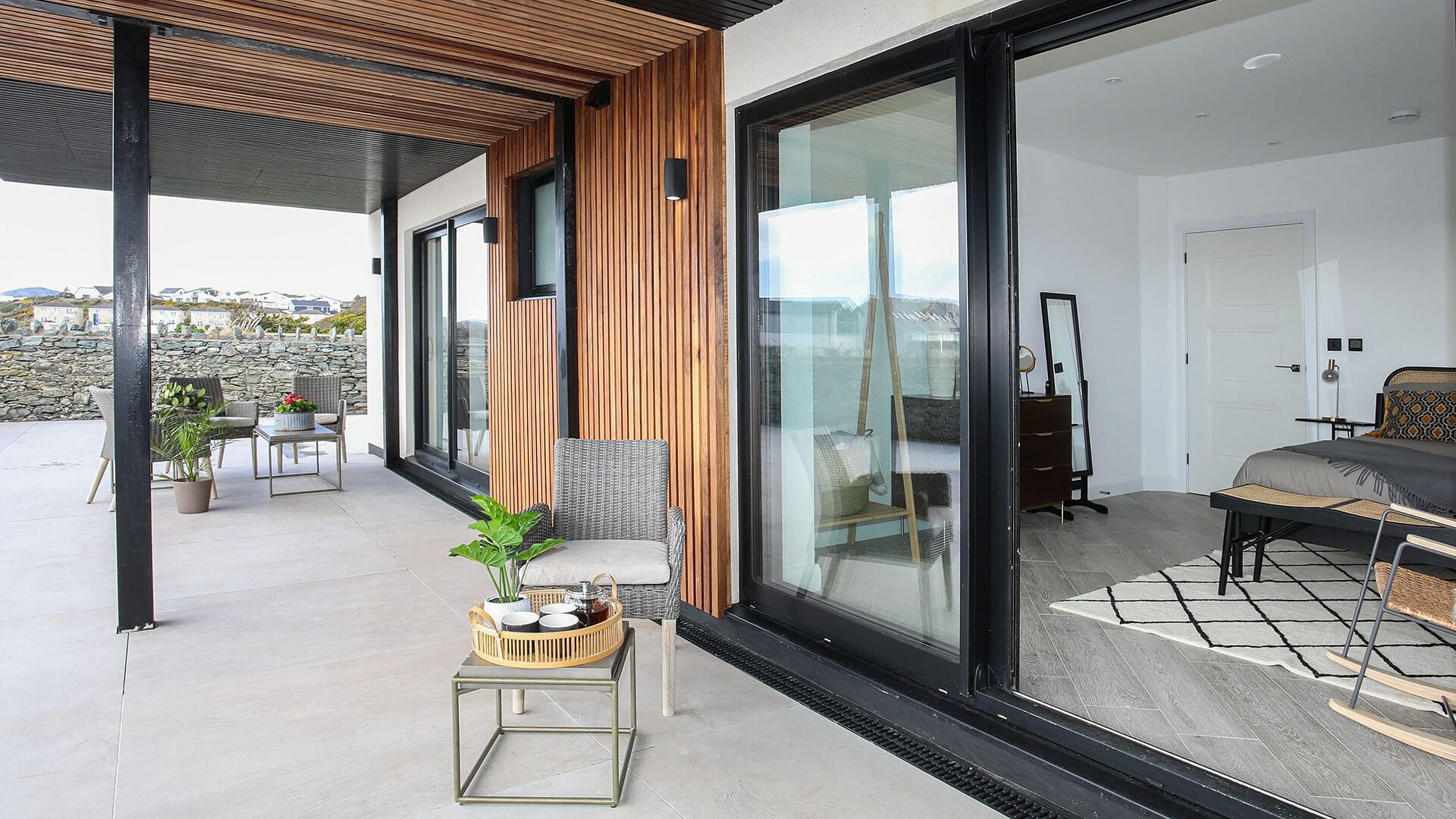 Sandown House Trearddur Bay Anglesey balcony outside king bedroom wicker 1920x1080