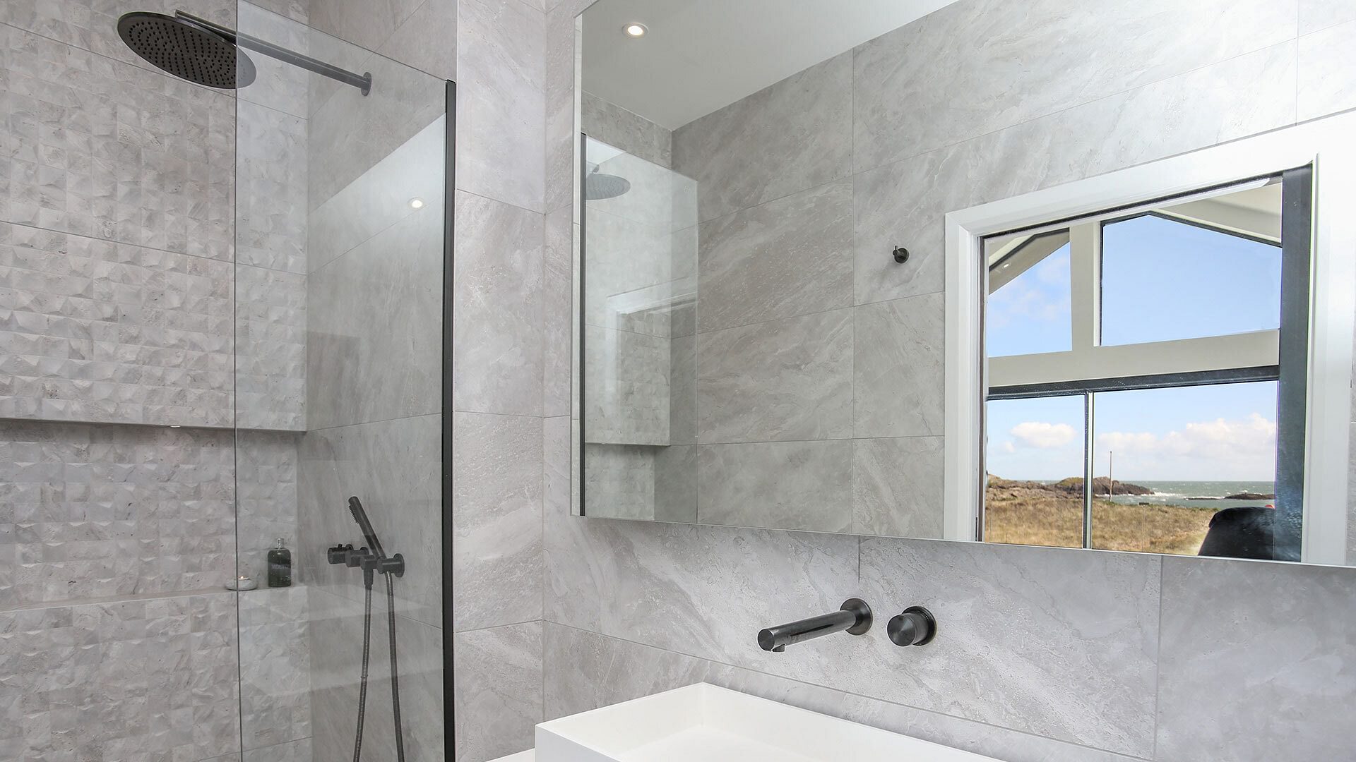 Sandown House Trearddur Bay Anglesey bathroom 5 1920x1080